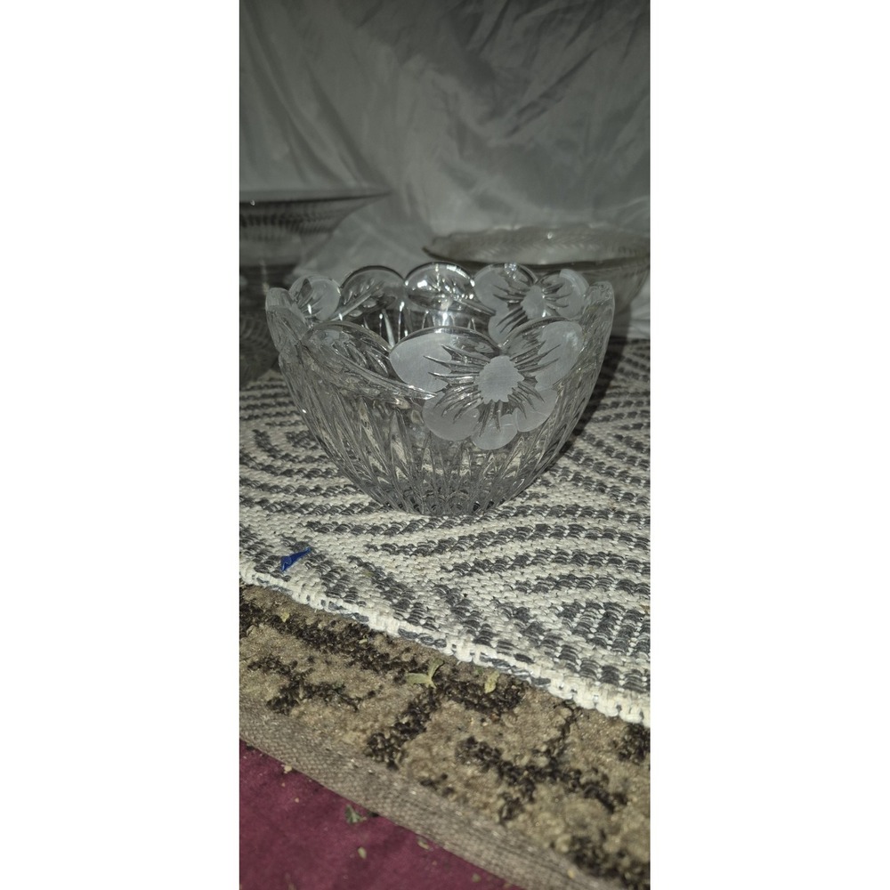 Vintage Crystal Bowl‎  Frosted Floral Etch • Starburst Cut Base